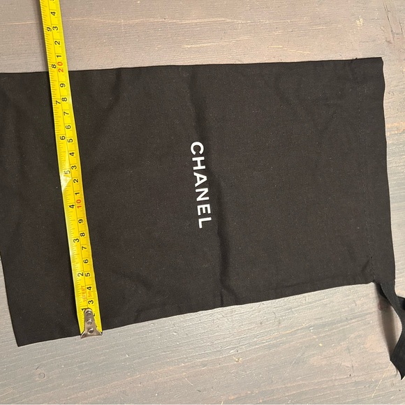 Chanel ♥️dustbag♥️ - Picture 3 of 4